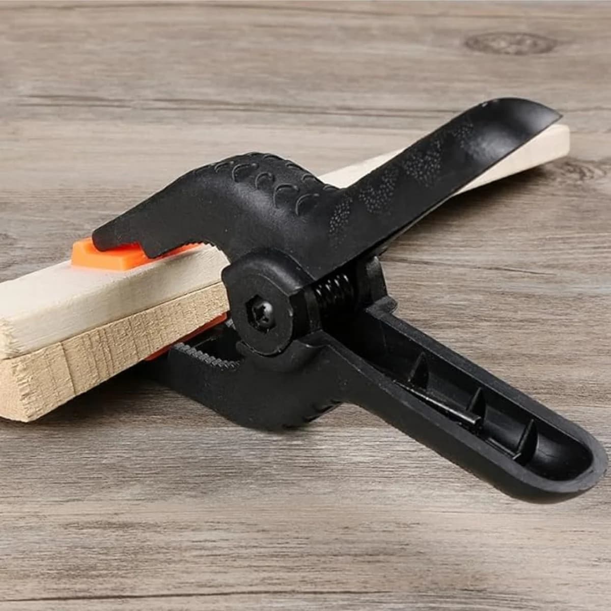 10-Pack 2-Inch Plastic Spring Toggle Clips