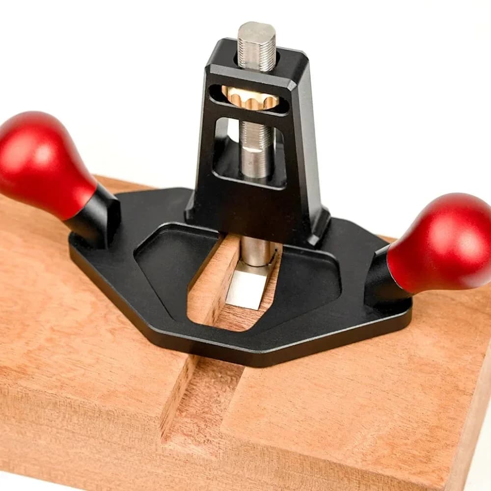 Handheld Router Plane for Tenon Shoulder Trimming