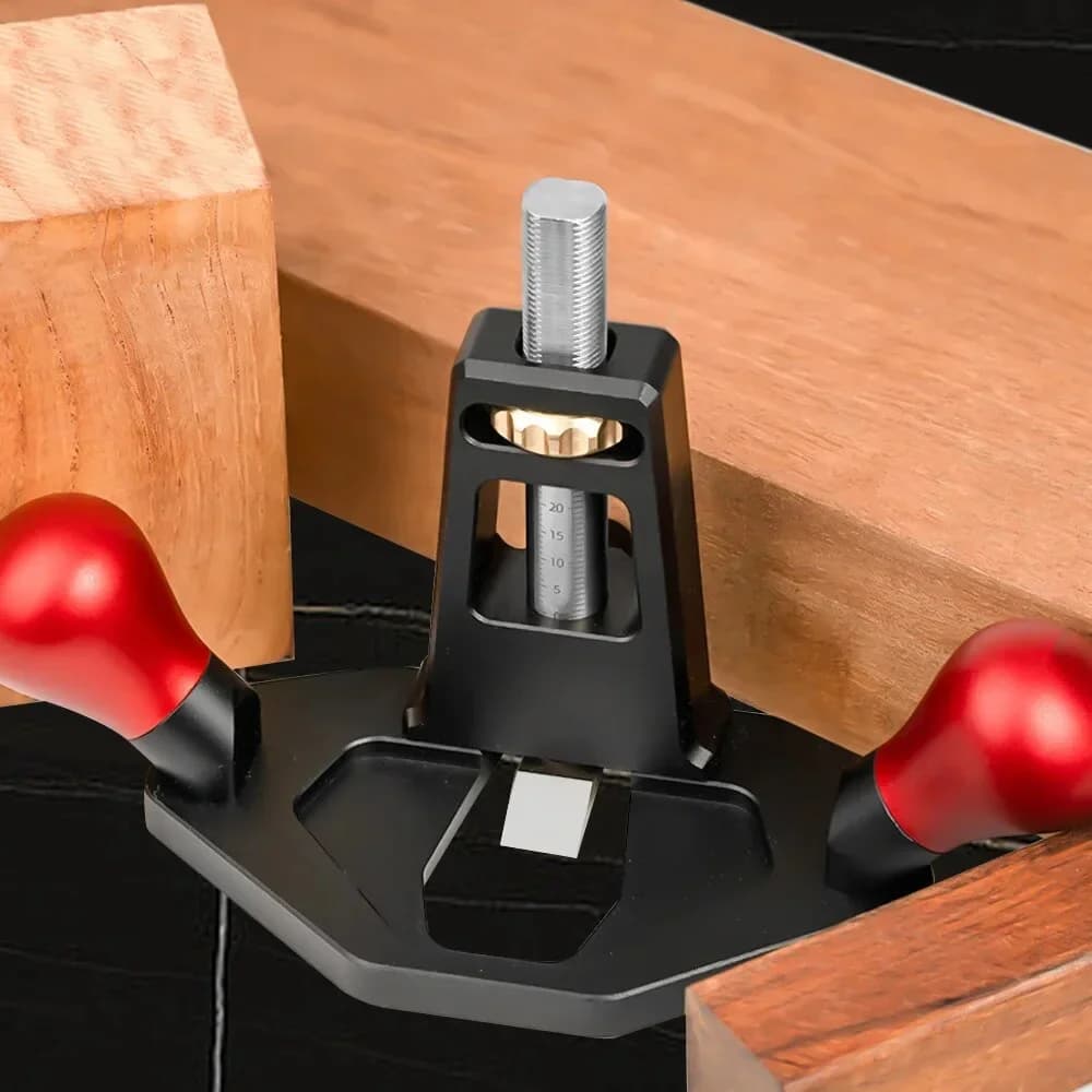 Handheld Router Plane for Tenon Shoulder Trimming