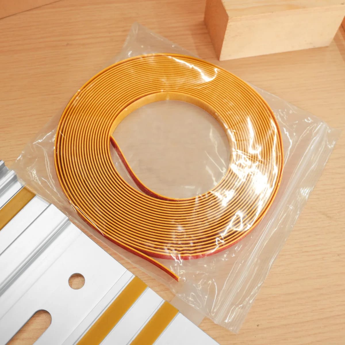 10mm Wide Clear Splinter Guard Strip, 4/8m Roll